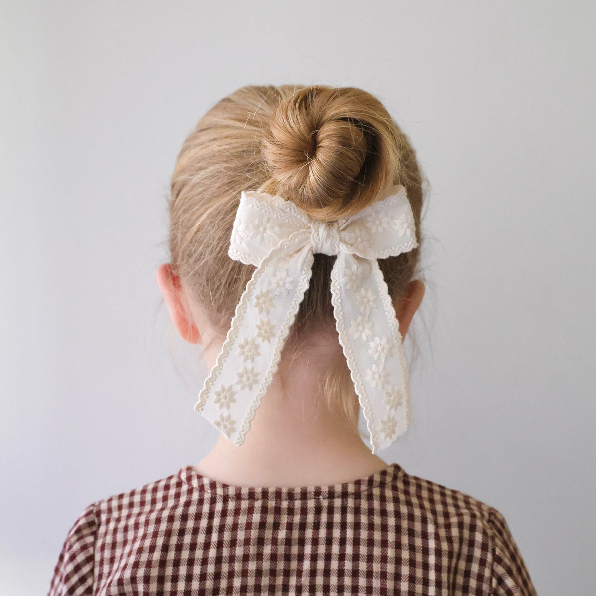 Longtail Bow | Milkflower