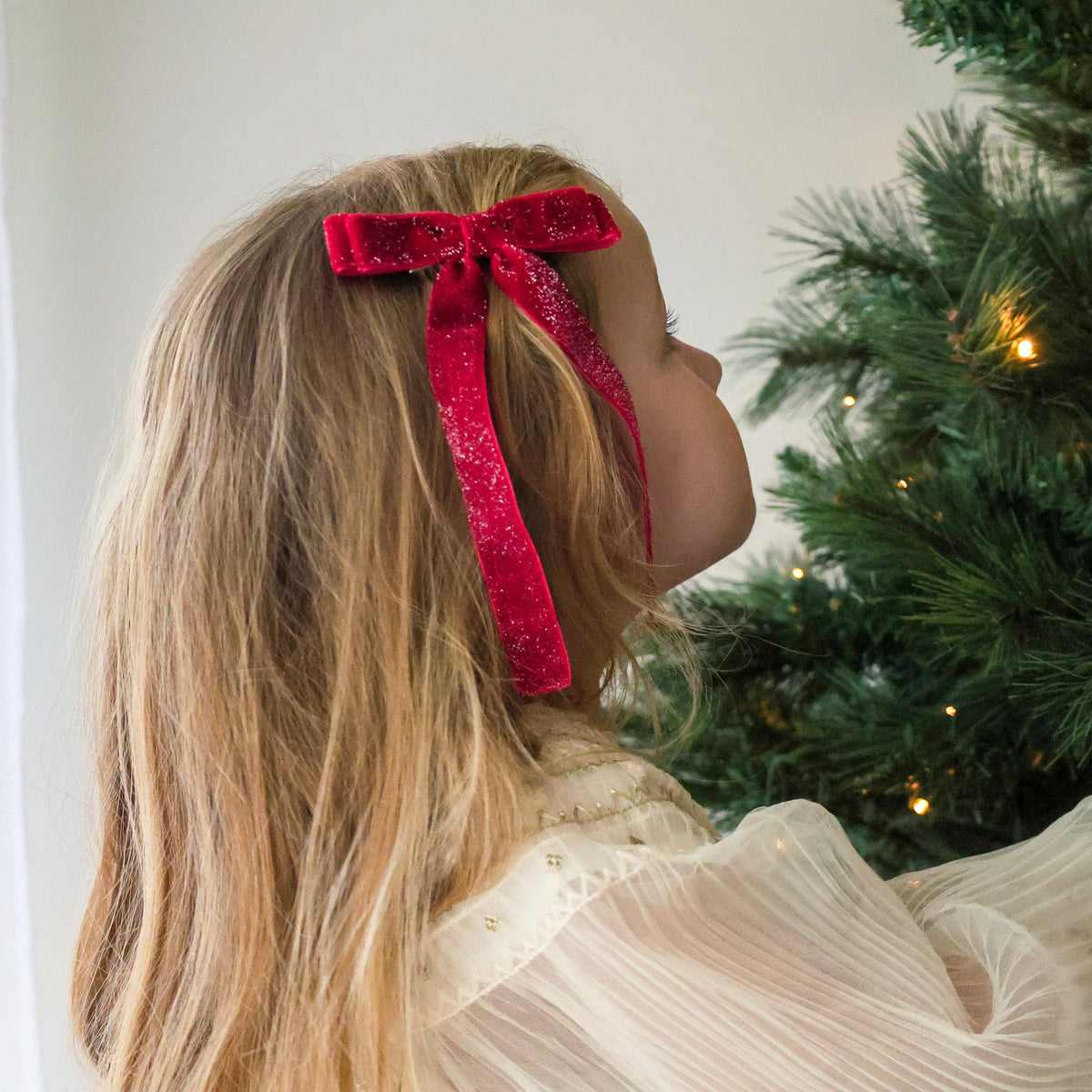 Longtail Bow | Christmas Twinkle
