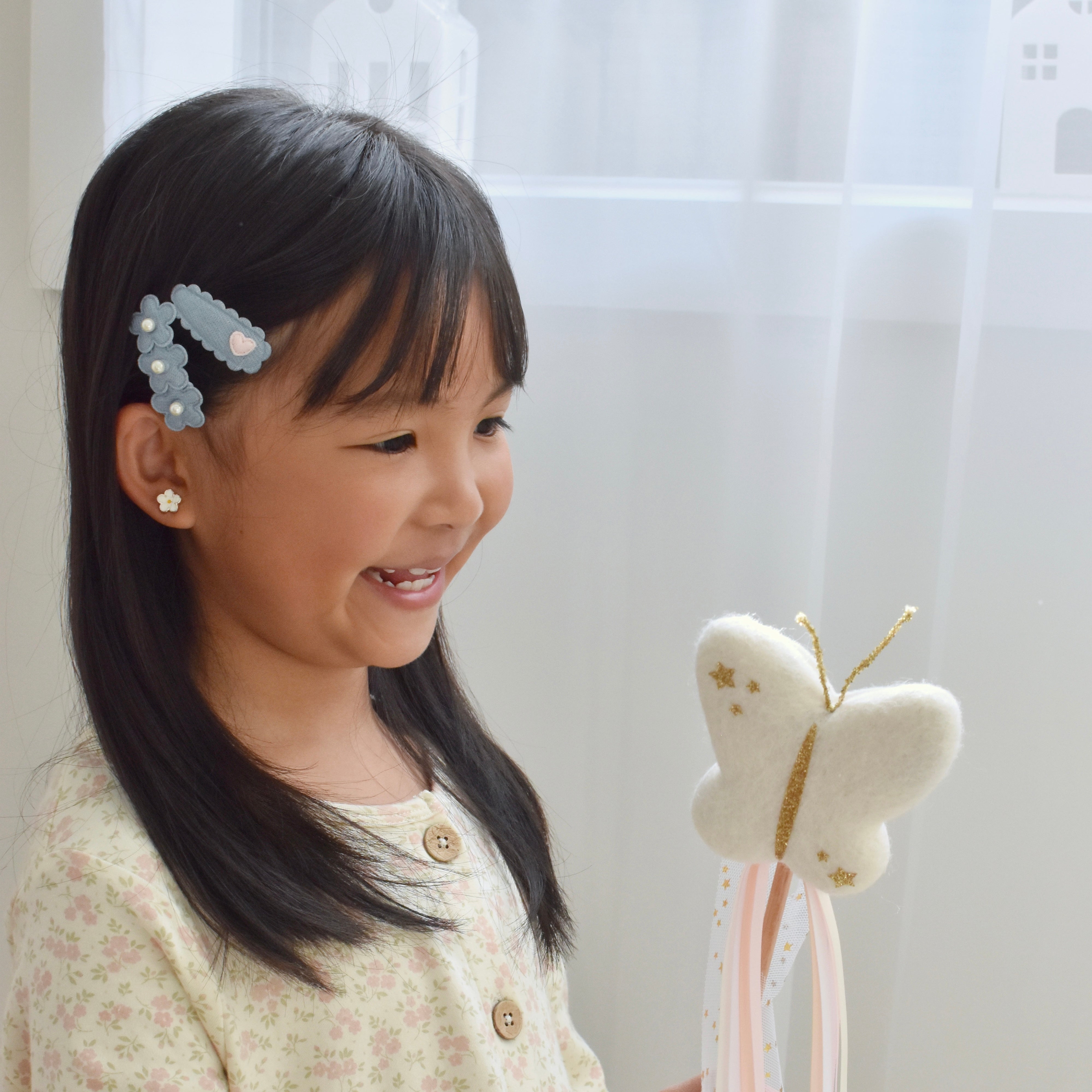 Clip | Denim Daisy