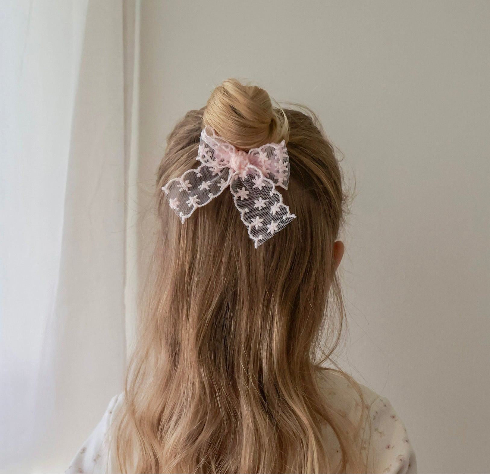 Longtail Bow | Pink Petal