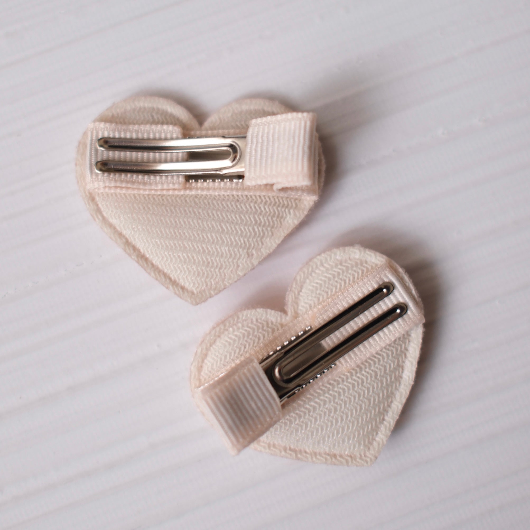 Heart Clips | Velvet Latte