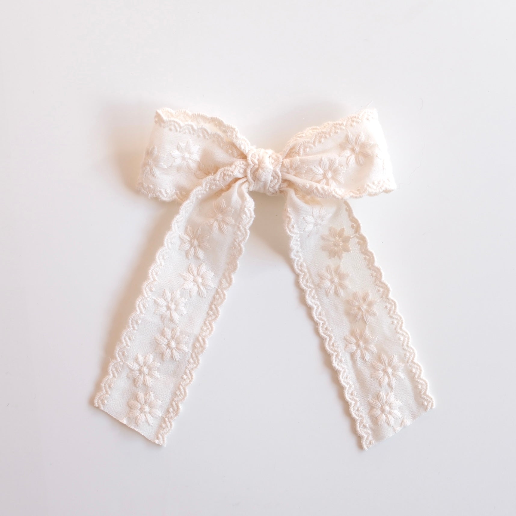 Longtail Bow | Milkflower