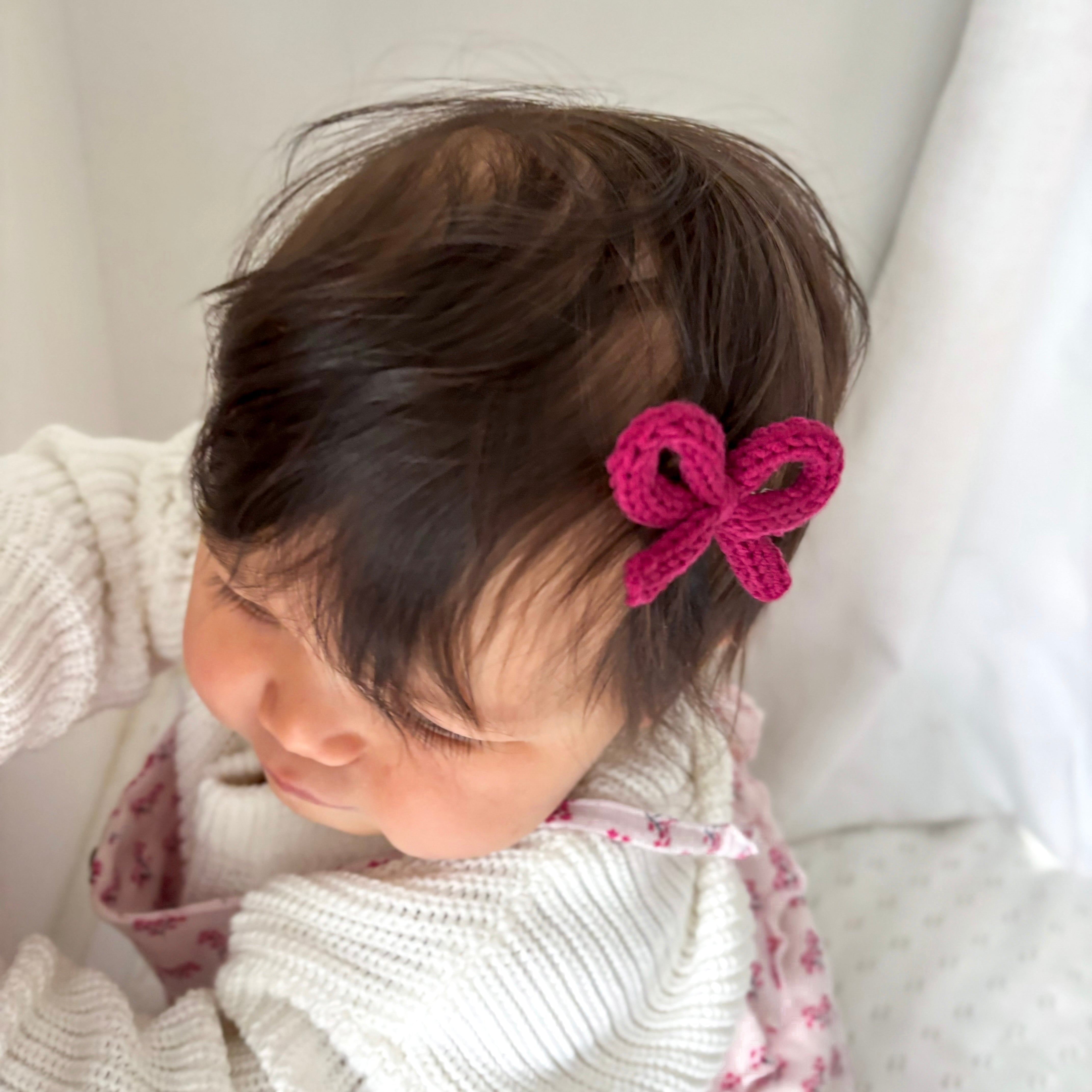 Crochet Ribbon Bow // Cranberry
