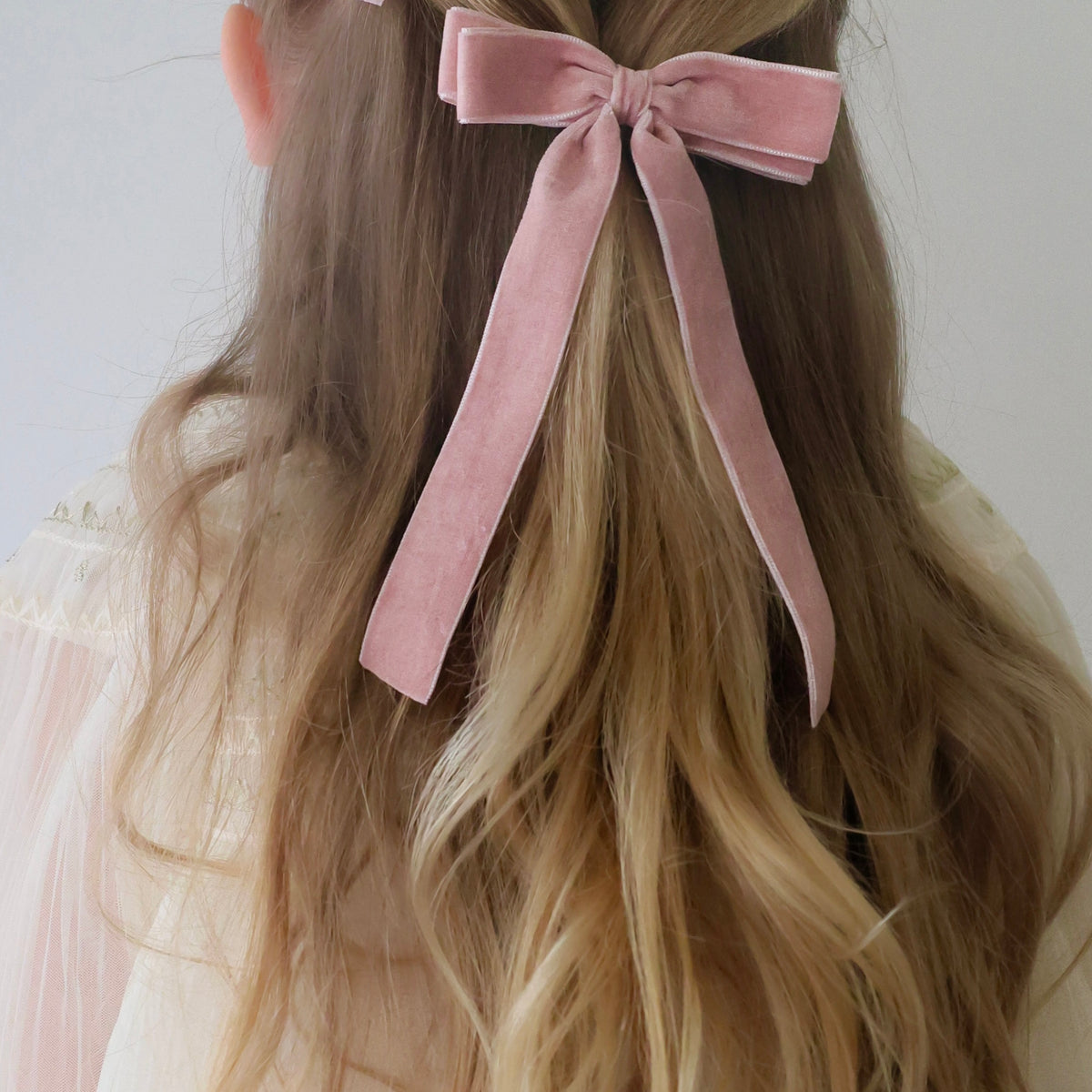 Longtail Bow | Muted Rose Velvet