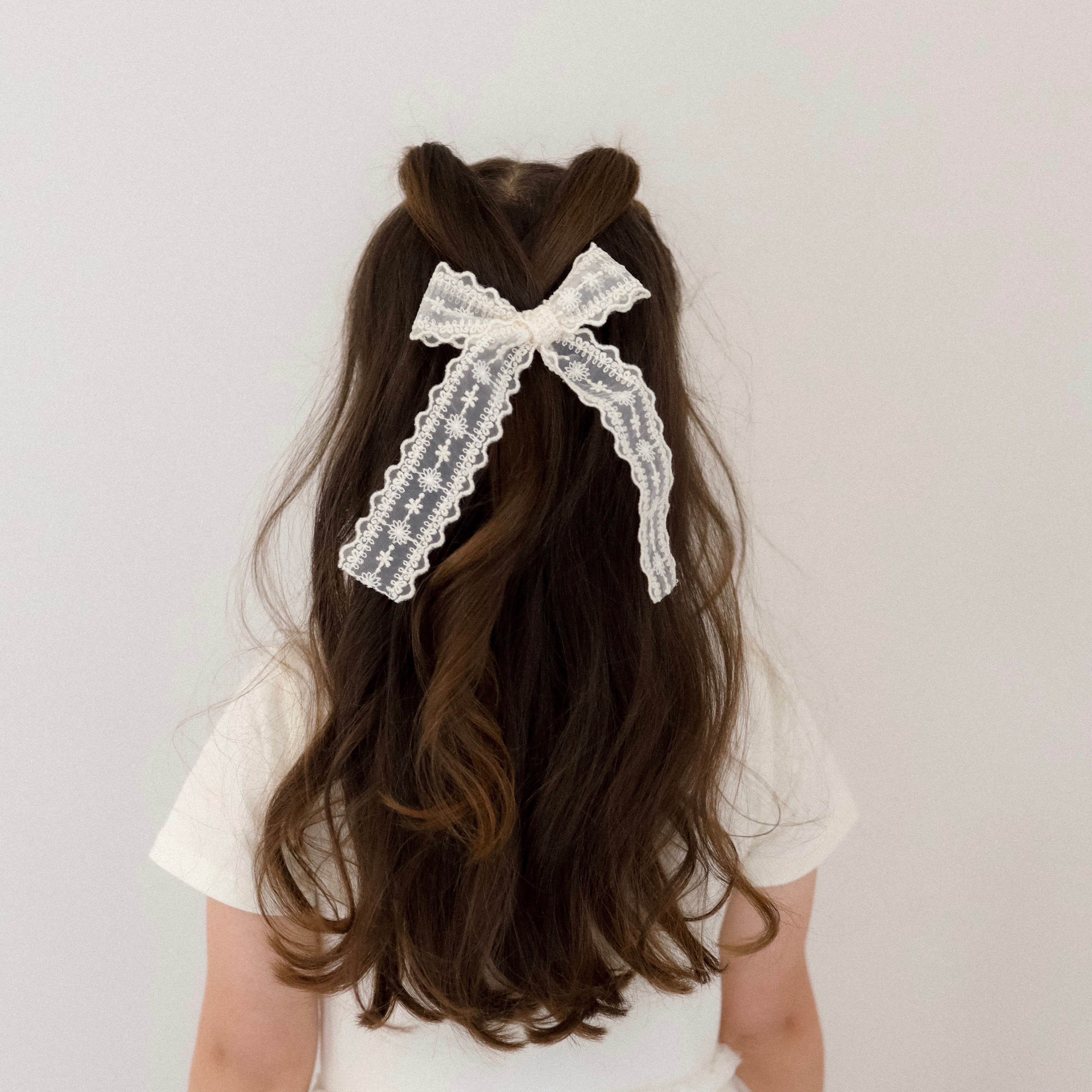 Longtail Bow | Paisley Lace - Cream