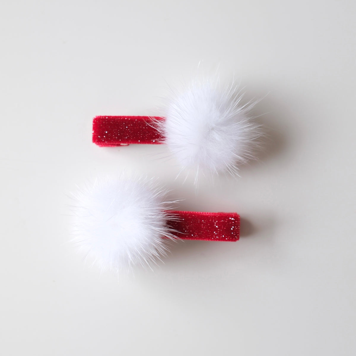 Clip Pigtail | Santa Pom
