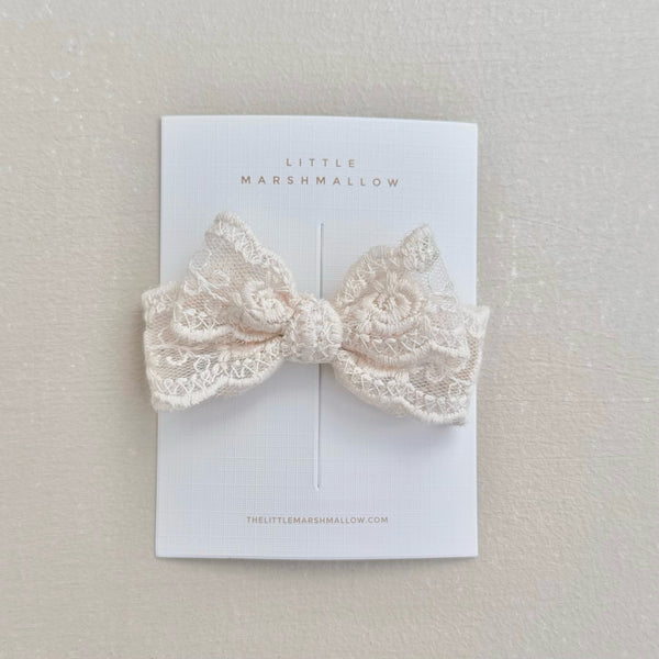 Lace Bow // Primrose