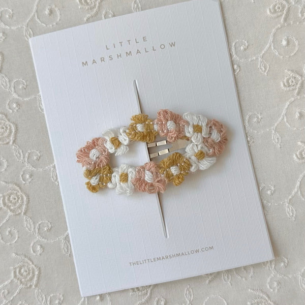 Clip // Three Tone Floral