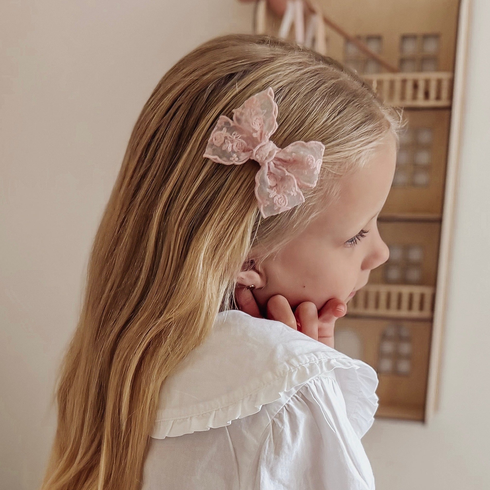 Pixie Bow | Iris - Misty Pink