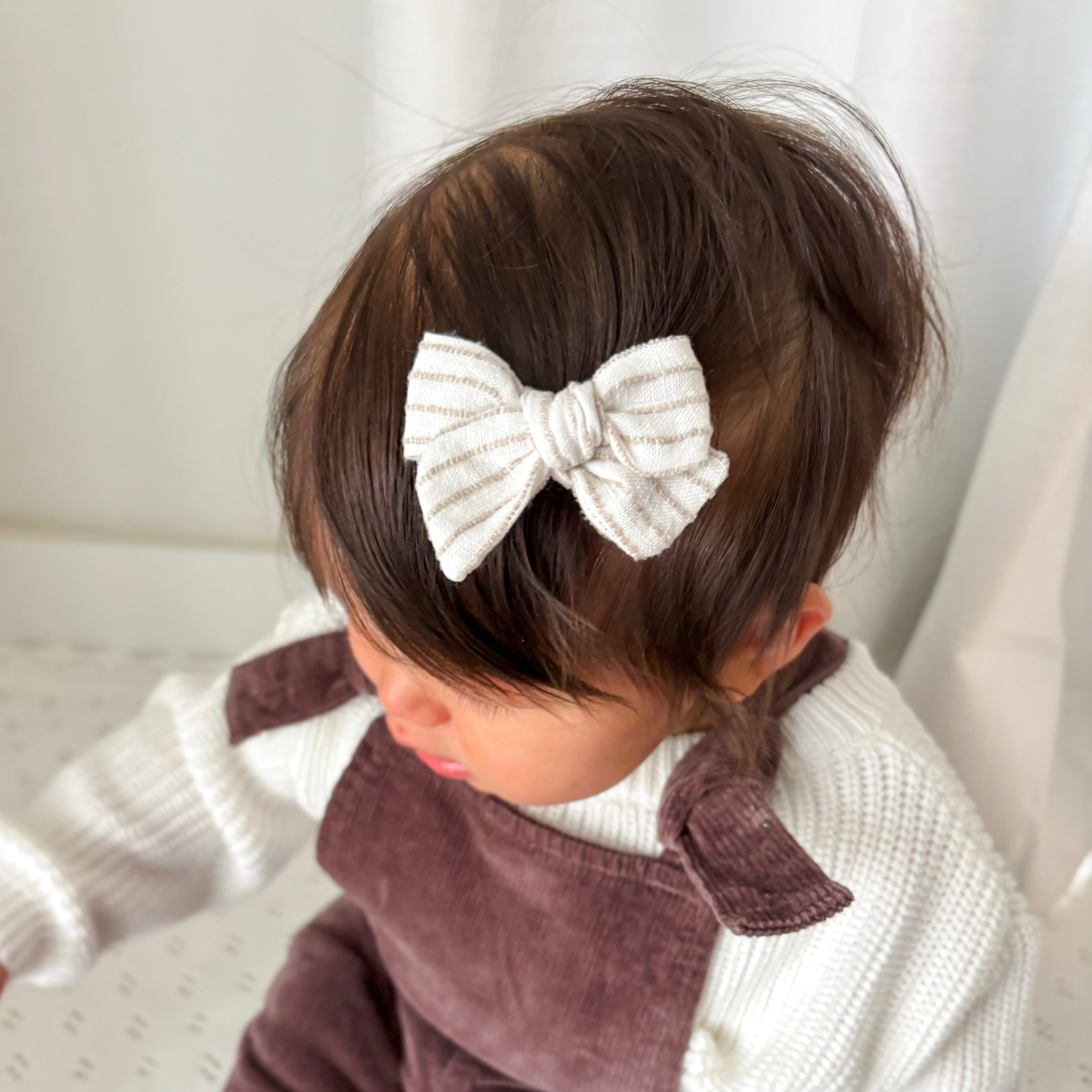 Mini Pinwheel Bow // Cappuccino Stripes