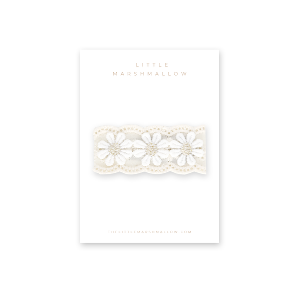 Clip // Lacey Blossom - Cream
