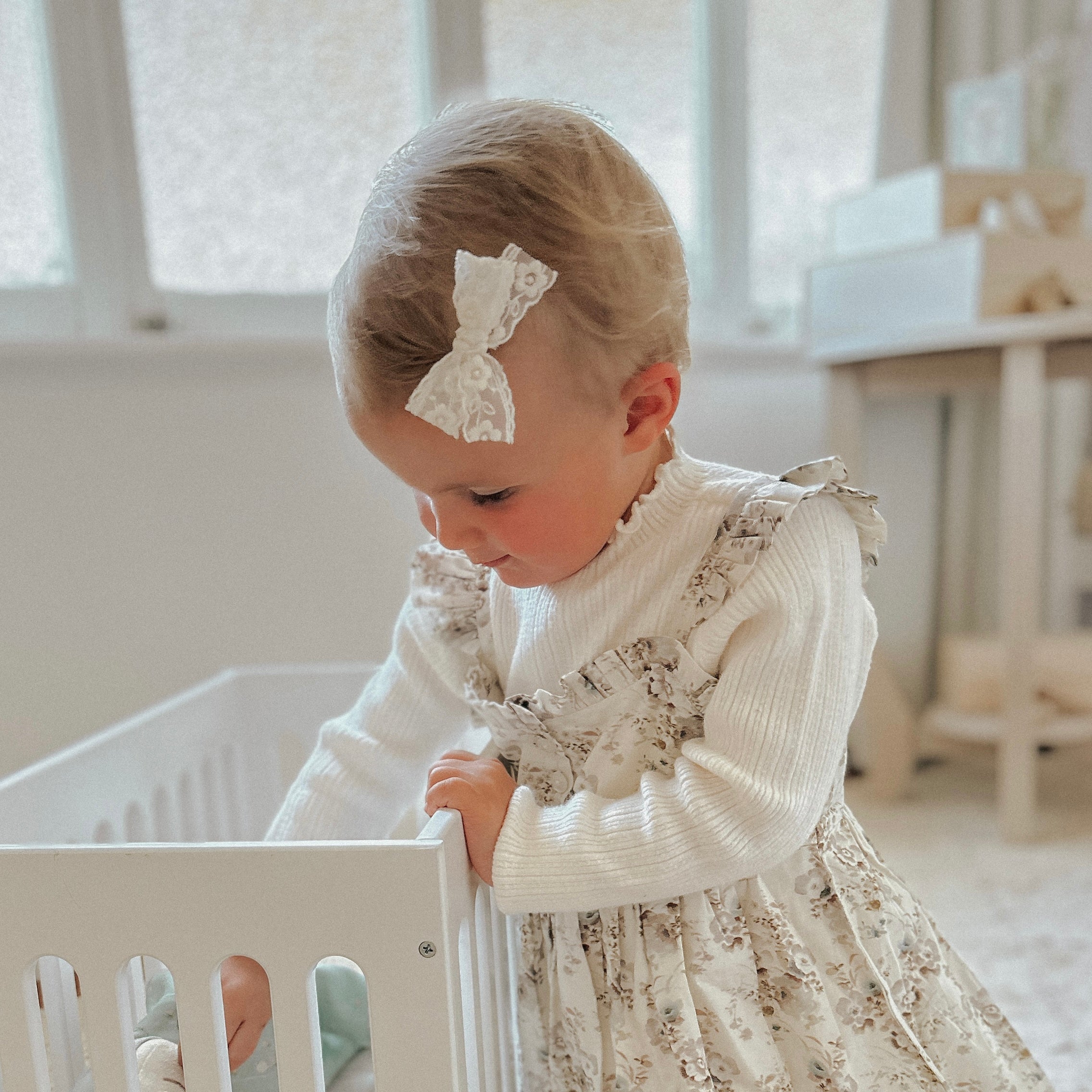 Lace Bow | Marguerite