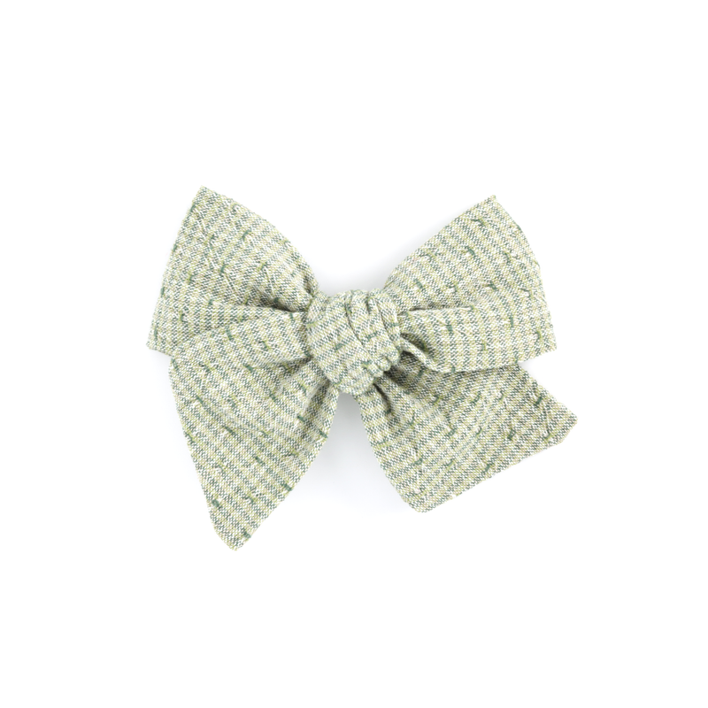 Large Pinwheel Bow // Pine Tree Microcheck